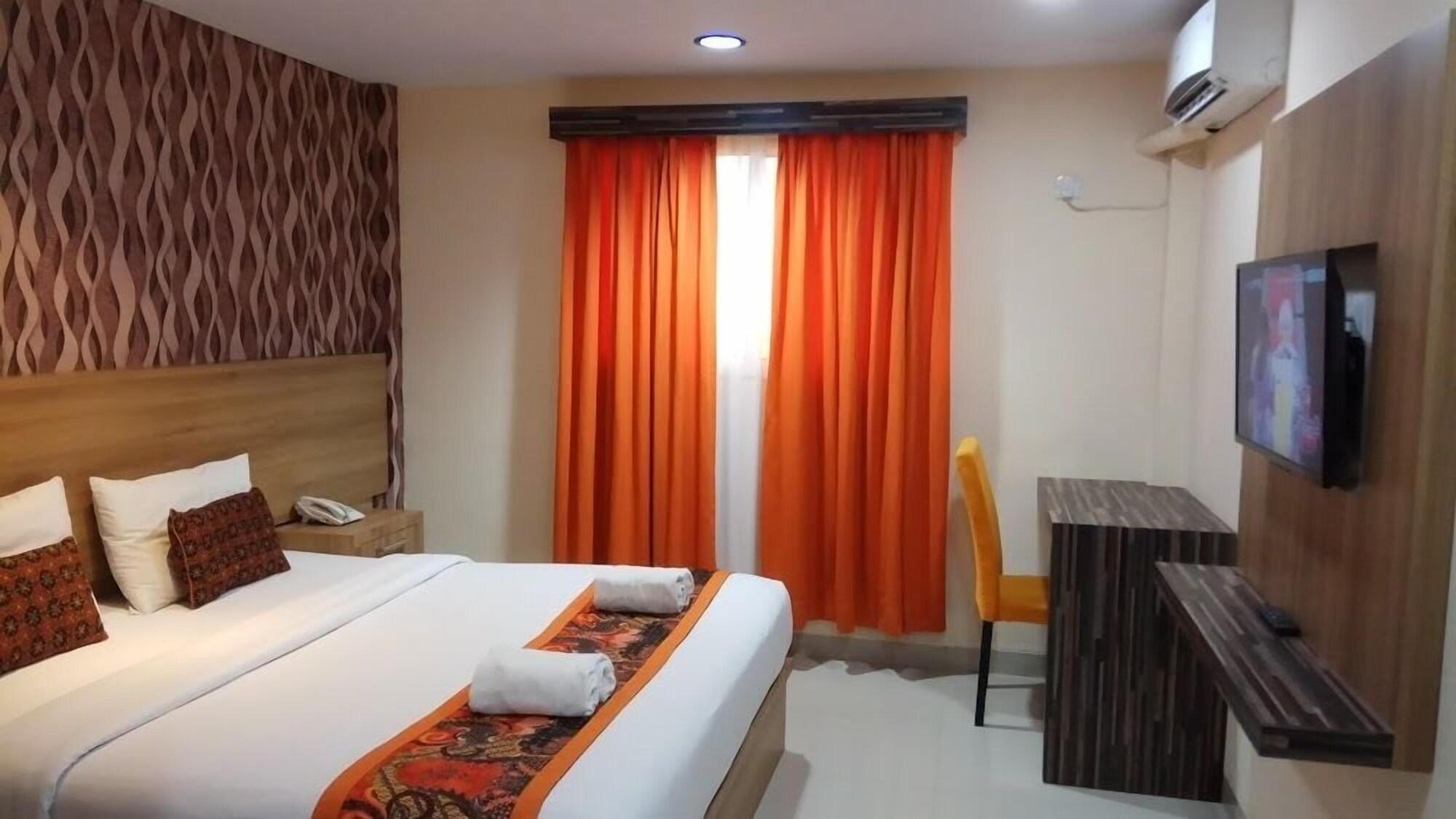 New D'Dhave Hotel 파당 외부 사진
