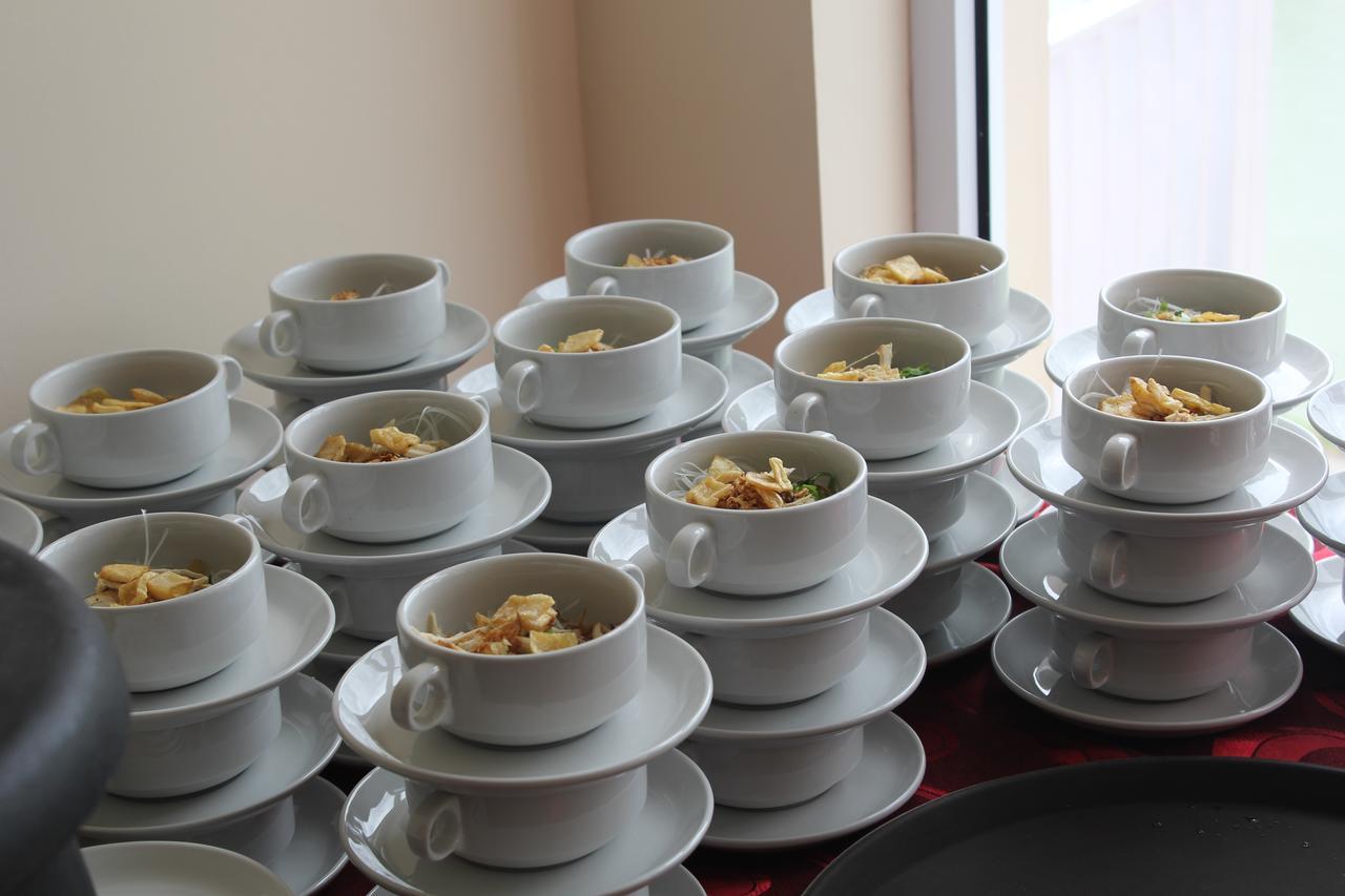 New D'Dhave Hotel 파당 외부 사진